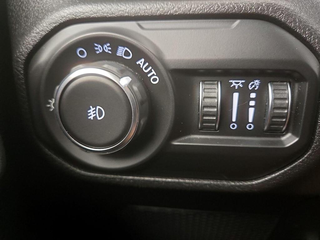 used 2021 Jeep Wrangler car, priced at $32,998
