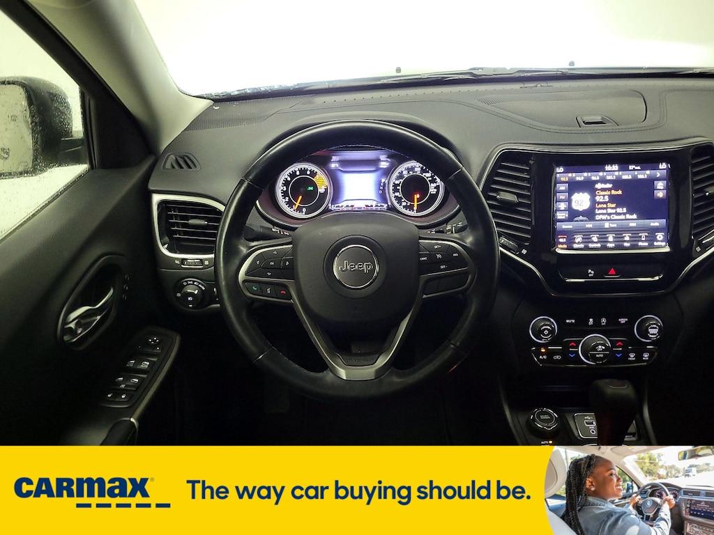 used 2020 Jeep Cherokee car, priced at $23,998