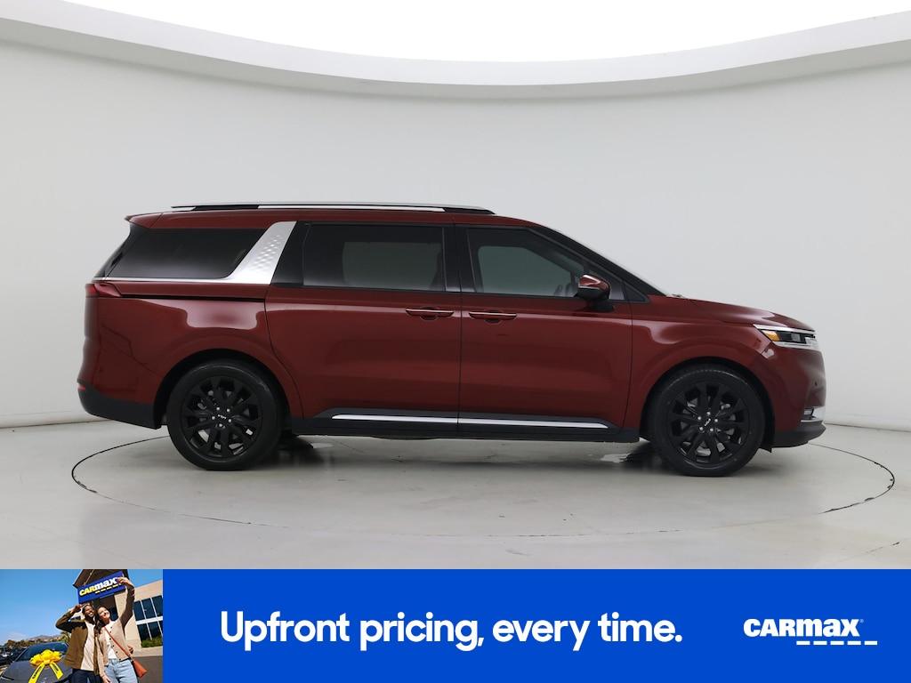 used 2022 Kia Carnival car, priced at $34,998