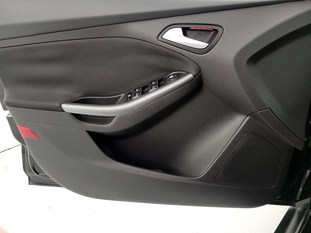 used 2013 Ford Focus car, priced at $13,998