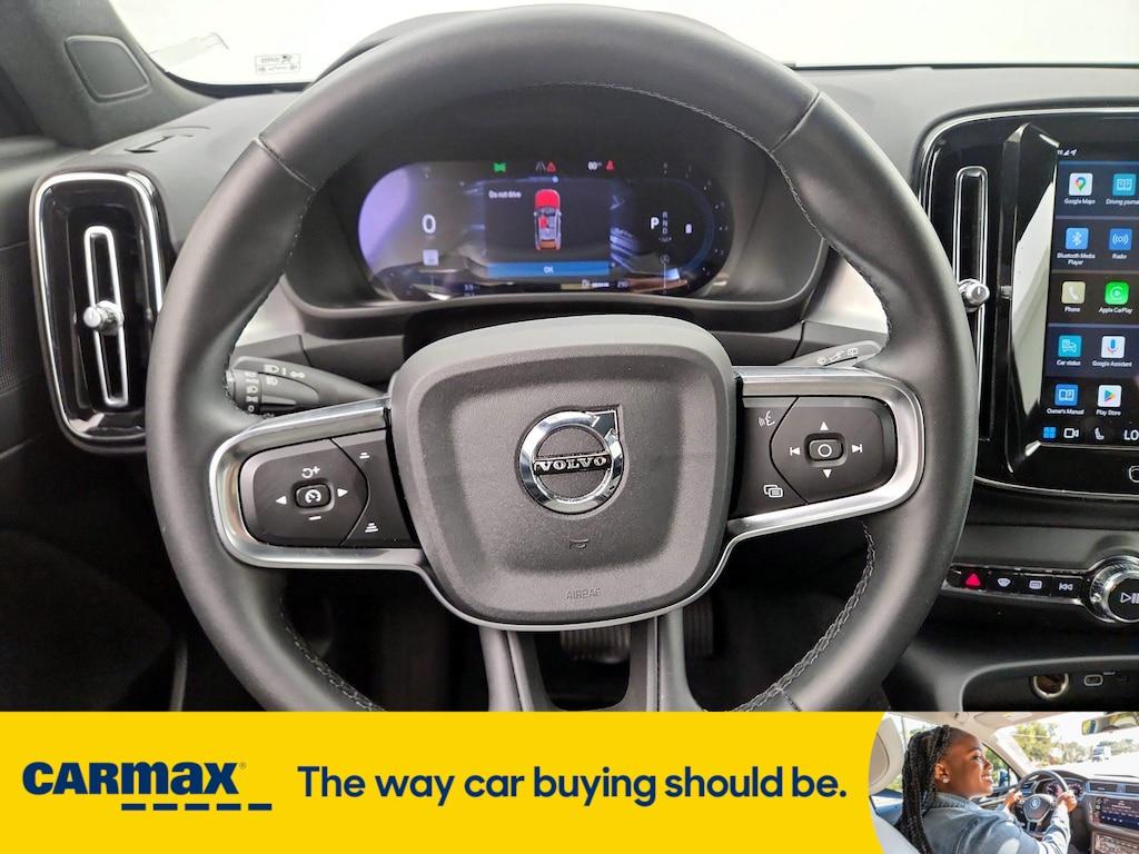 used 2025 Volvo XC40 car, priced at $31,998