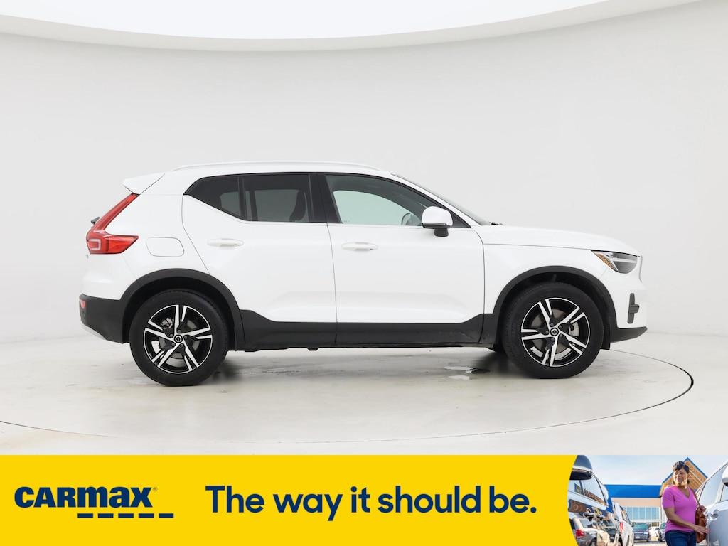 used 2025 Volvo XC40 car, priced at $31,998
