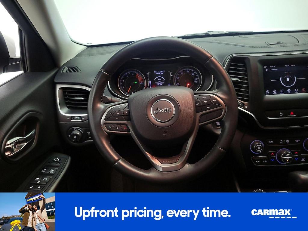 used 2019 Jeep Cherokee car, priced at $17,998