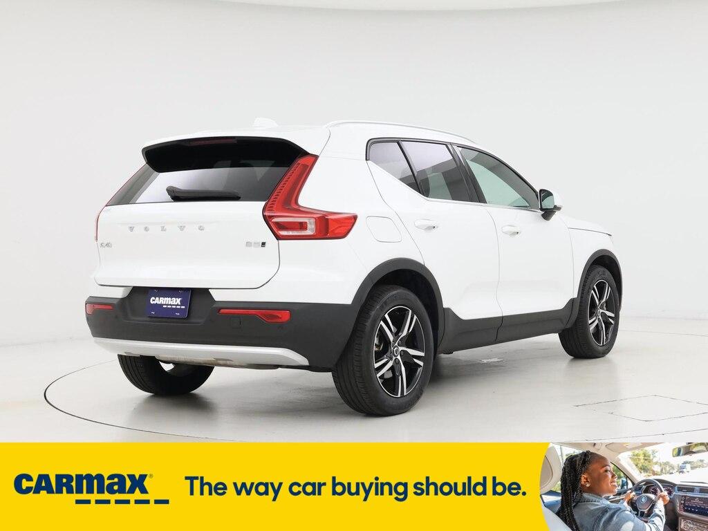 used 2025 Volvo XC40 car, priced at $32,998