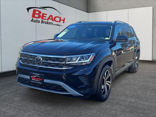 used 2021 Volkswagen Atlas car, priced at $30,000