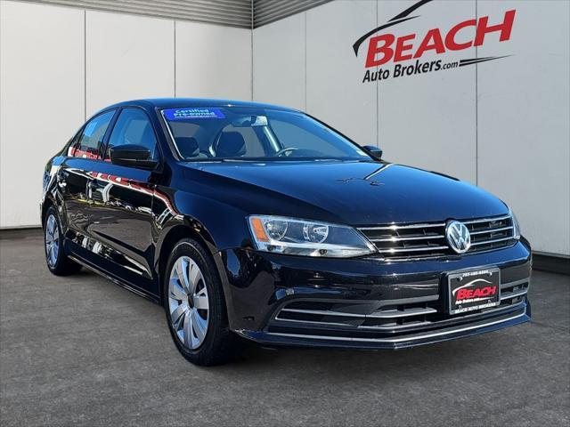 used 2015 Volkswagen Jetta car, priced at $13,400