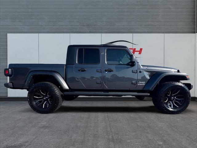 used 2021 Jeep Gladiator car, priced at $36,000