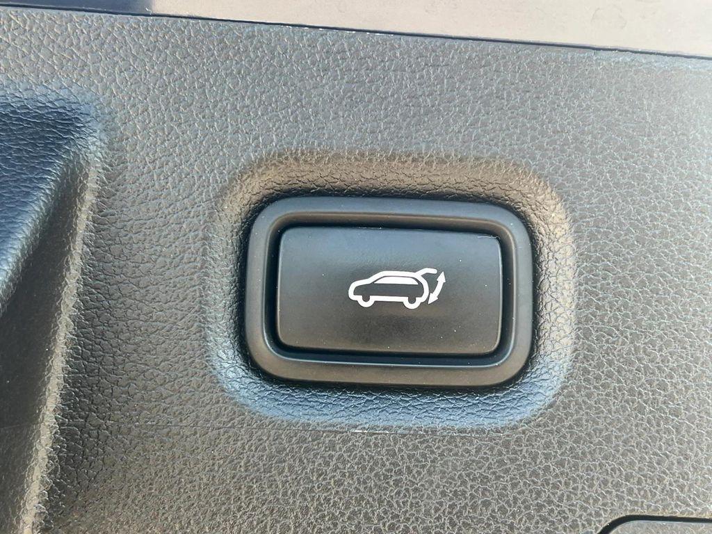 used 2023 Hyundai Santa Fe car, priced at $21,573