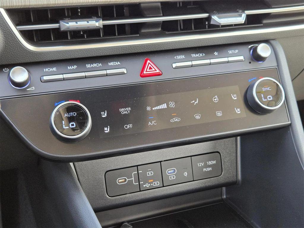 new 2025 Hyundai Sonata Hybrid car, priced at $34,990