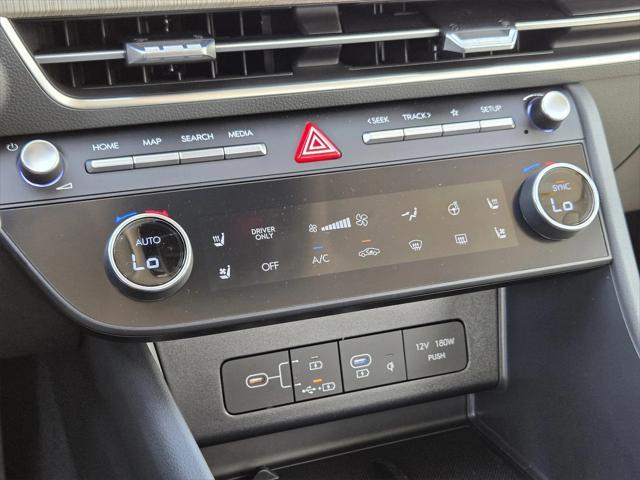 new 2025 Hyundai Sonata Hybrid car, priced at $37,185