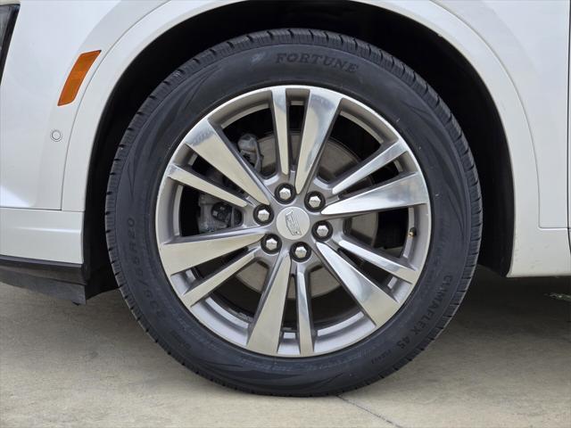 used 2021 Cadillac XT6 car, priced at $19,998