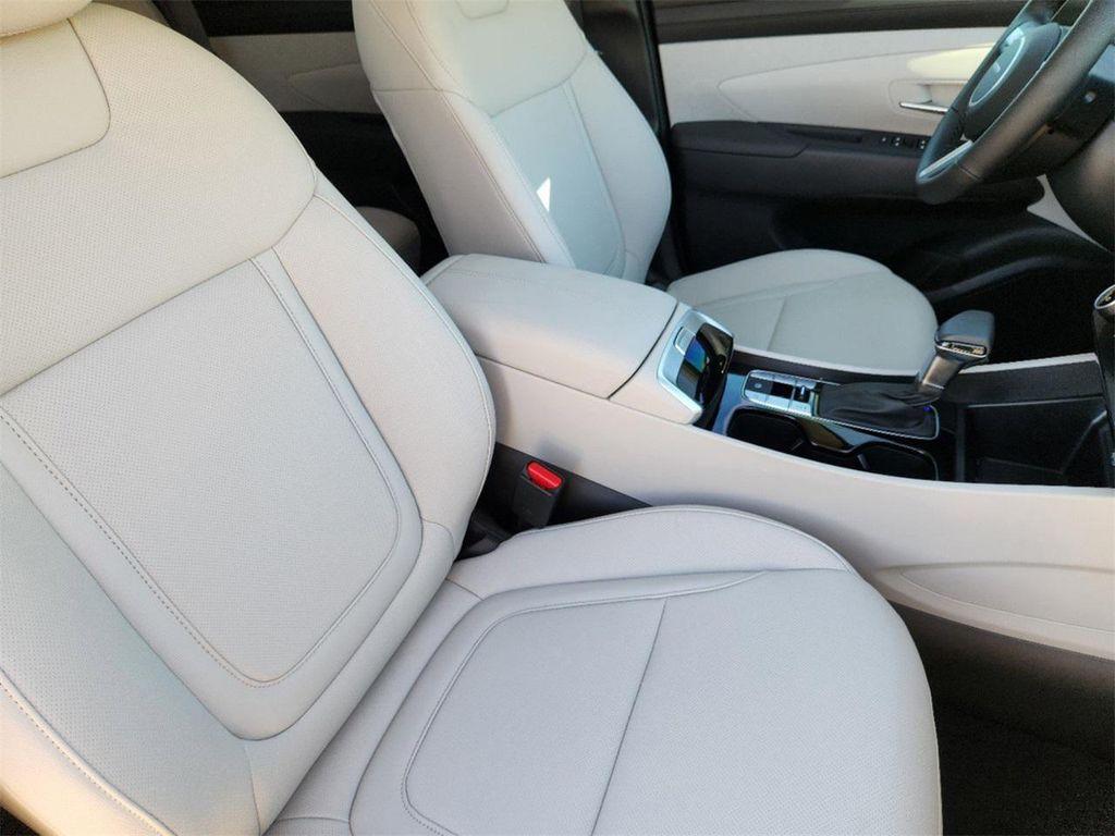 new 2025 Hyundai Tucson car, priced at $30,729