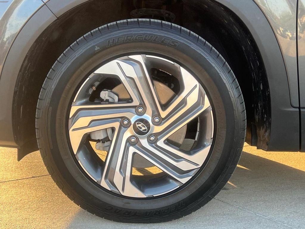 used 2023 Hyundai Santa Fe car, priced at $21,778