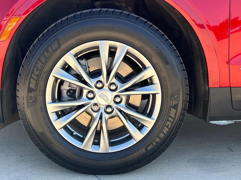 used 2021 Cadillac XT5 car, priced at $23,700