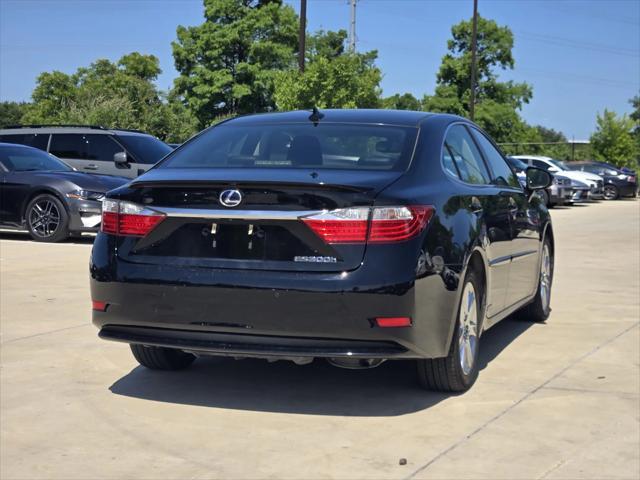 used 2014 Lexus ES 300h car, priced at $19,406