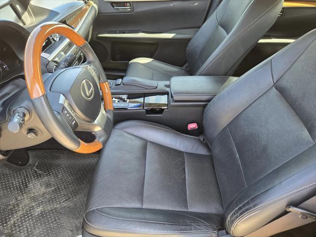 used 2014 Lexus ES 300h car, priced at $19,406