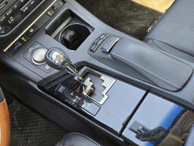 used 2014 Lexus ES 300h car, priced at $19,406