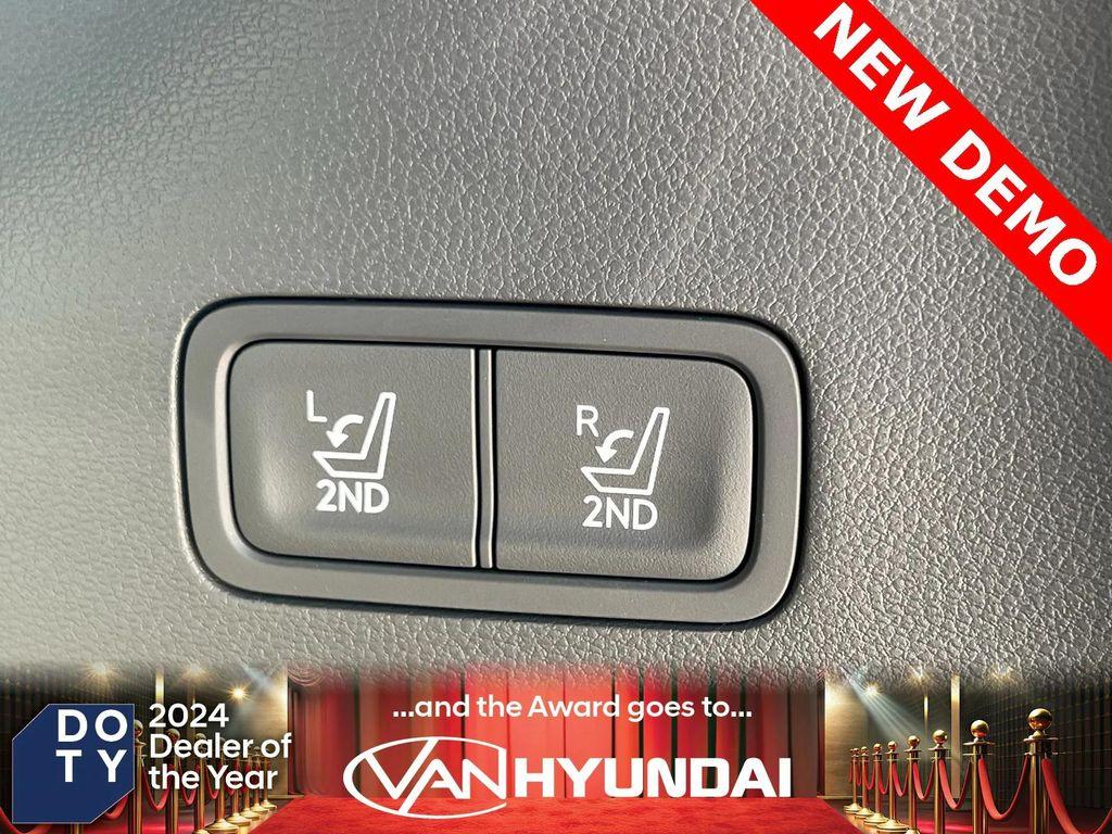 used 2025 Hyundai Santa Fe car, priced at $30,561