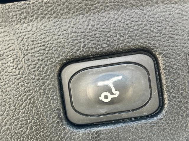 used 2024 Ford Edge car, priced at $29,987