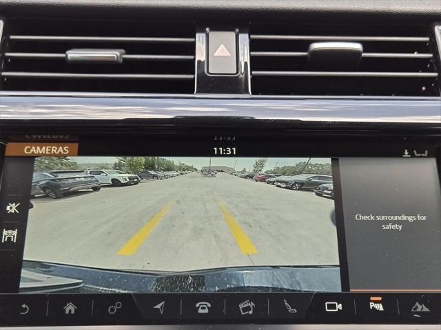 used 2018 Land Rover Discovery car, priced at $22,717