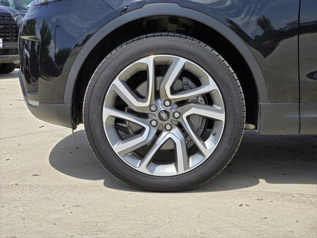 used 2018 Land Rover Discovery car, priced at $22,717