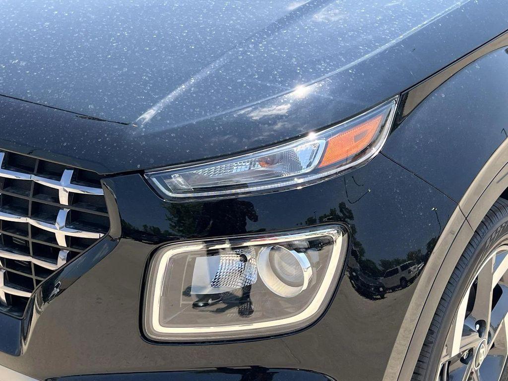 new 2025 Hyundai Venue car, priced at $24,395