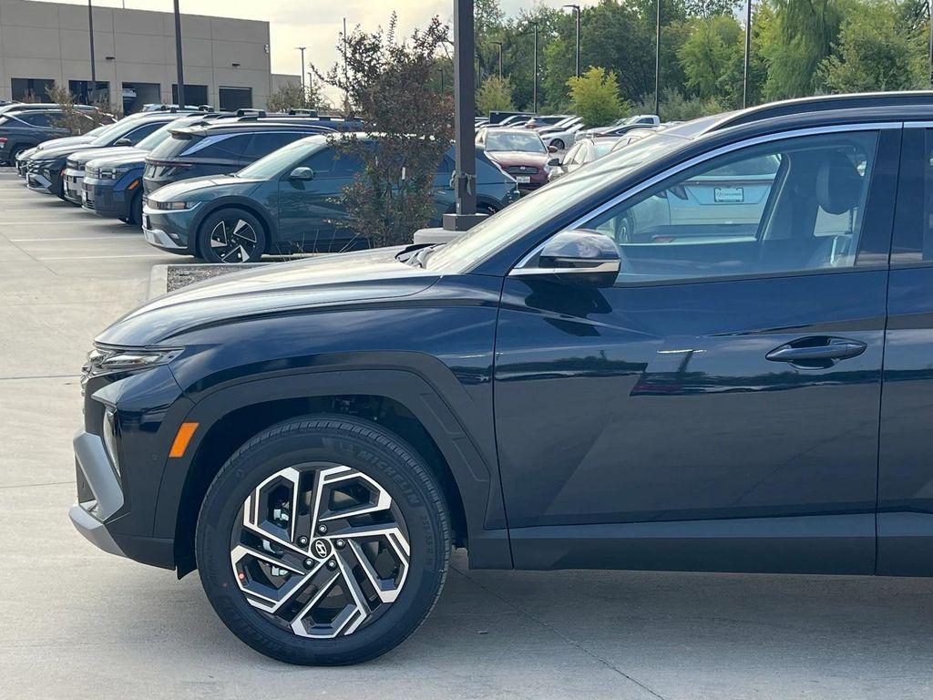 new 2026 Hyundai TUCSON Hybrid car, priced at $43,560