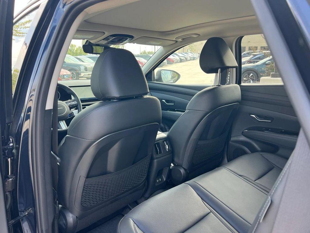 new 2026 Hyundai TUCSON Hybrid car, priced at $43,560