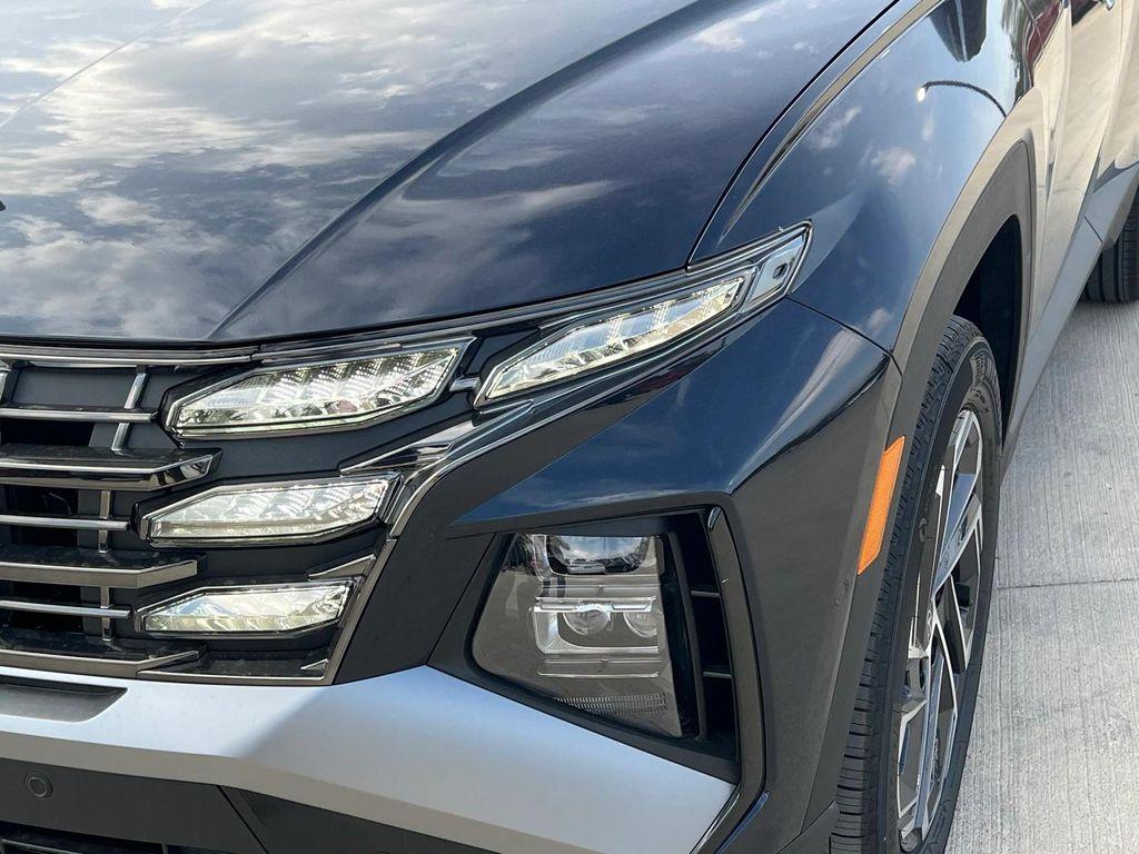 new 2026 Hyundai TUCSON Hybrid car, priced at $43,560