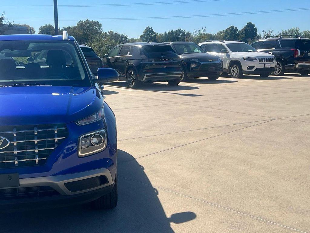 used 2025 Hyundai Venue car, priced at $19,999