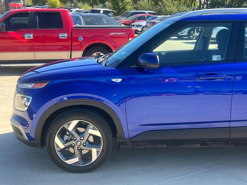 used 2025 Hyundai Venue car, priced at $19,999
