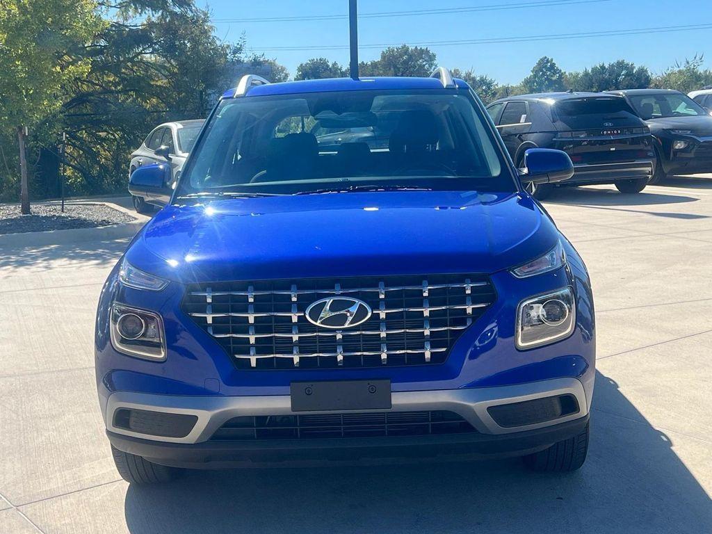 used 2025 Hyundai Venue car, priced at $19,999