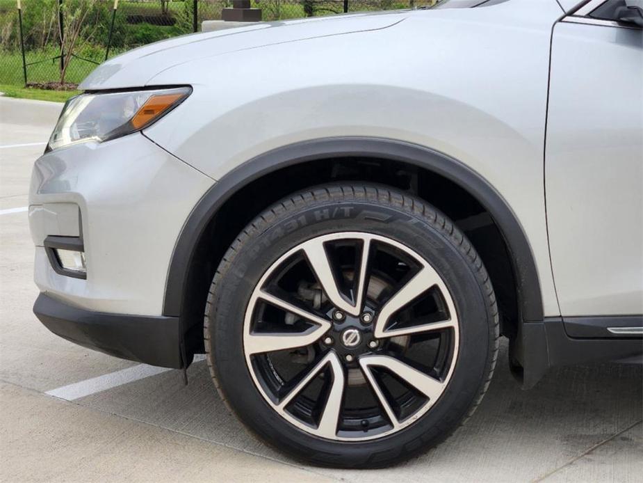 used 2019 Nissan Rogue car, priced at $18,881