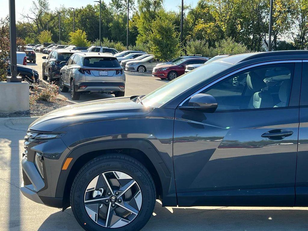 new 2026 Hyundai Tucson car, priced at $30,650