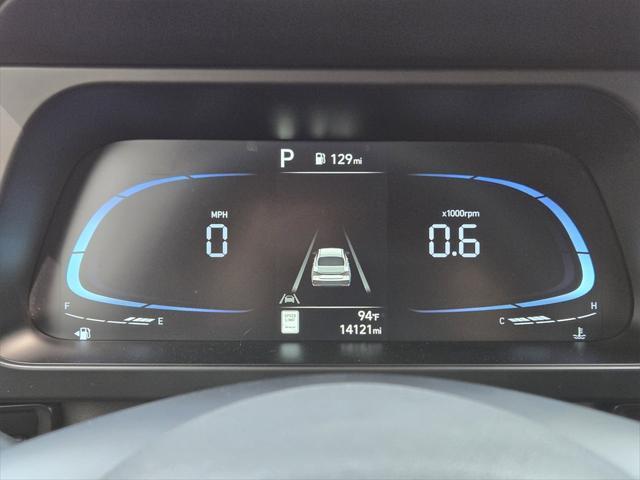 used 2025 Hyundai Elantra car, priced at $21,290