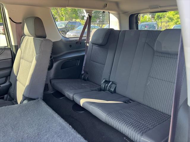 used 2016 Chevrolet Suburban car, priced at $23,400