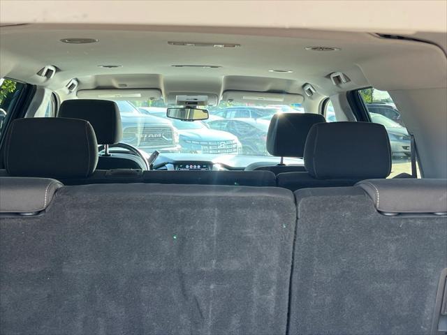 used 2016 Chevrolet Suburban car, priced at $23,400
