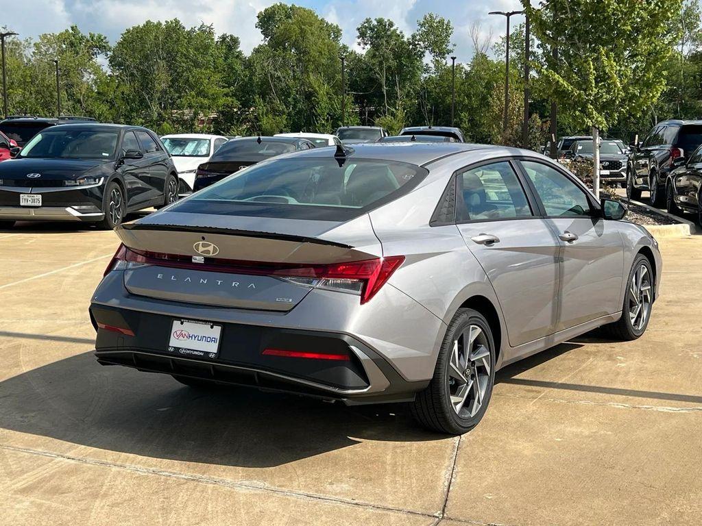 new 2025 Hyundai Elantra car, priced at $27,860
