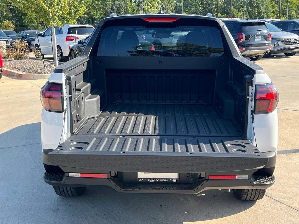 new 2026 Hyundai SANTA CRUZ car, priced at $33,325