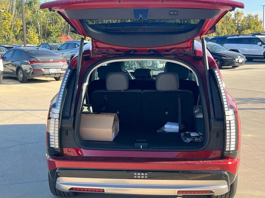 new 2026 Hyundai IONIQ 9 car, priced at $64,775