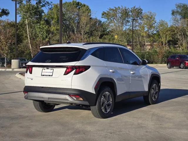 new 2025 Hyundai Tucson Hybrid car, priced at $35,177