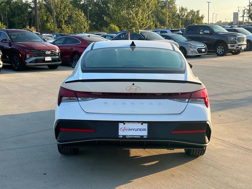 new 2025 Hyundai Elantra car, priced at $24,283