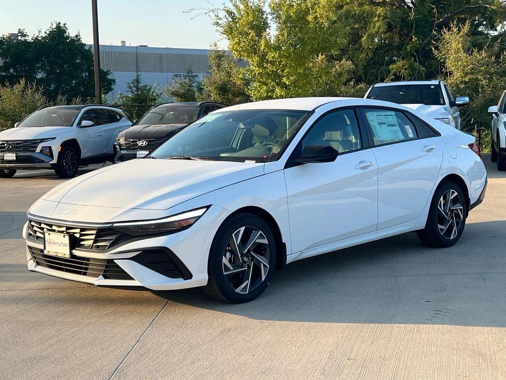 new 2025 Hyundai Elantra car, priced at $24,283