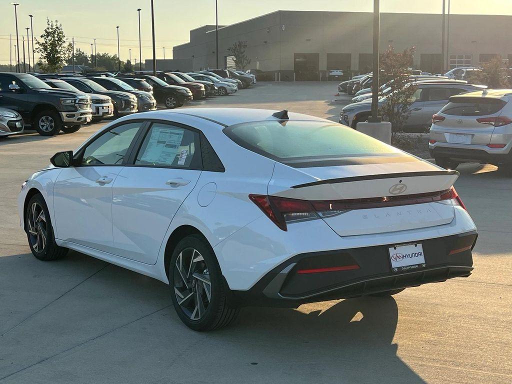 new 2025 Hyundai Elantra car, priced at $24,283