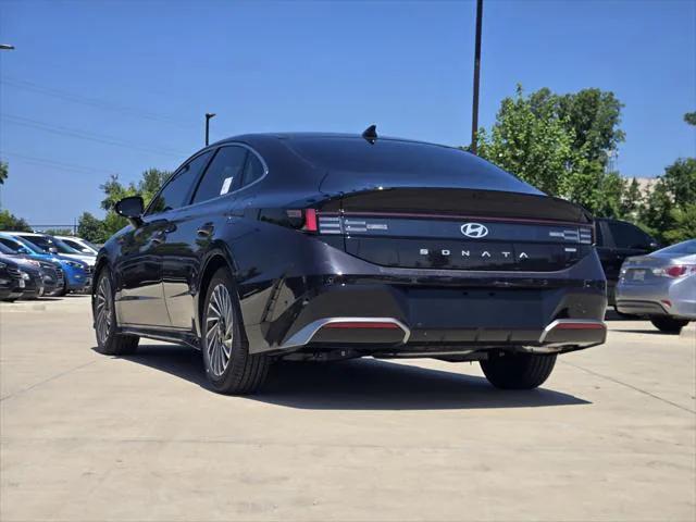 new 2025 Hyundai Sonata Hybrid car, priced at $37,340