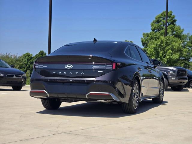 new 2025 Hyundai Sonata Hybrid car, priced at $37,340