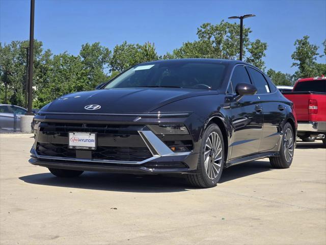 new 2025 Hyundai Sonata Hybrid car, priced at $37,340