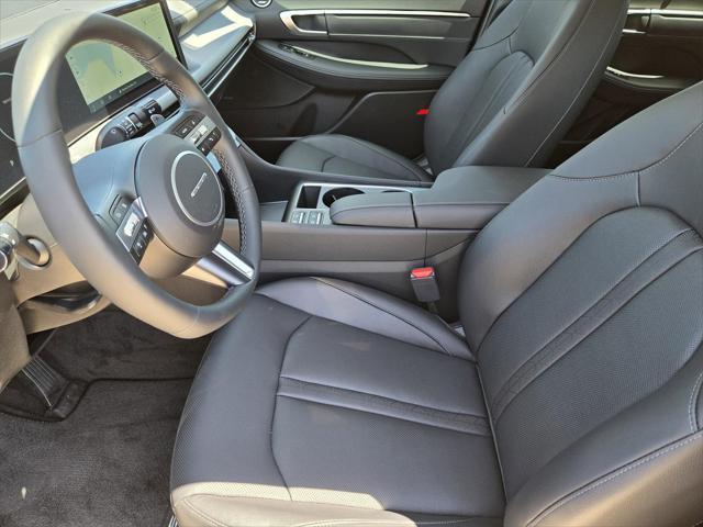 new 2025 Hyundai Sonata Hybrid car, priced at $37,340