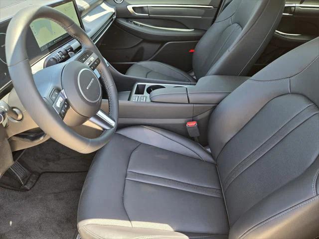 new 2025 Hyundai Sonata Hybrid car, priced at $37,340