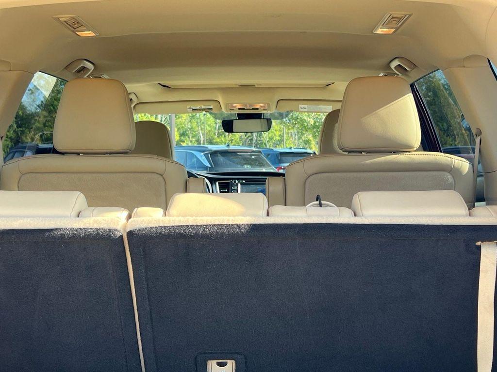 used 2019 Toyota Highlander car, priced at $26,382